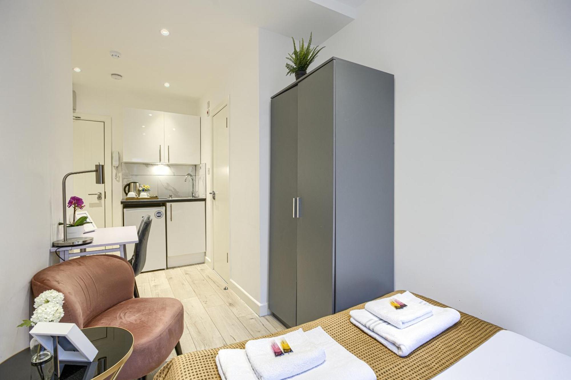 The Finsbury Deluxe * Londen